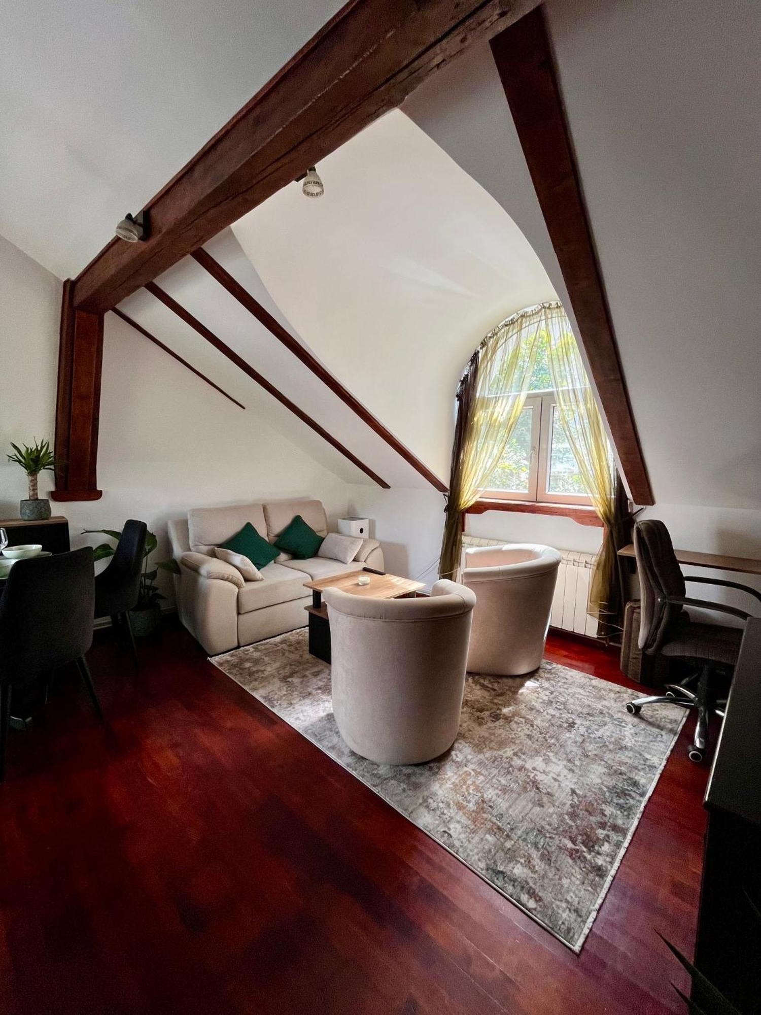 Urban Oasis Apartment เบลเกรด ภายนอก รูปภาพ